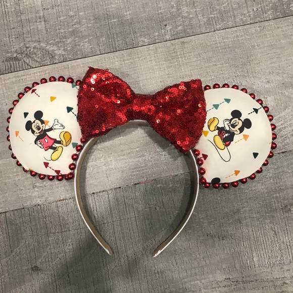 Homemade Disney Mickey Ears - Picture 3 of 7